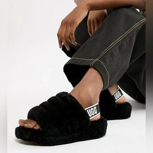 Ugg Plush Fluff Yeah Slide Sandal Slippers Black sheepskin slippers Size 10. New
